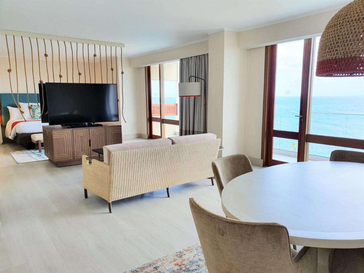 Preferred Club Suite Ocean View King